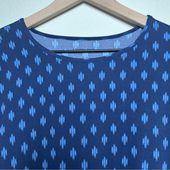 Land's End Women Rash Guard Top Blue Nylon Resort Vacation Floral Ikat Summer - Picture 4 of 9